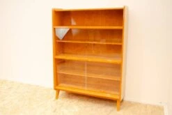Bibliothèque Vintage En Noyer Par František Jirák, 1960, Tchécoslovaquie -Bookcases Sales fe7e565b 8f59 4e58 9d9f 4e4a6f1332b6