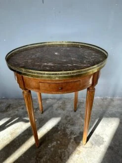 Hot Water Bottle Table With A Marble Top And A Brass Gallery. -Bookcases Sales ffc94ef0 323c 4edb 92f2 de9c259dc31e